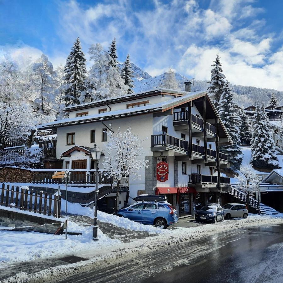 Hotel Meuble Meridiana Valtournenche Luaran gambar