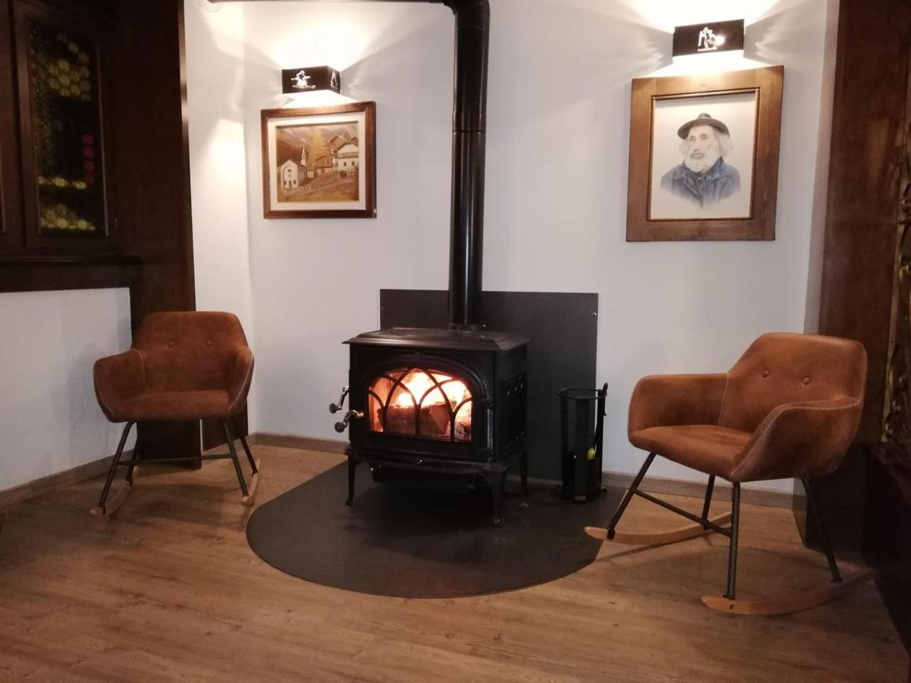 Hotel Meuble Meridiana Valtournenche Luaran gambar