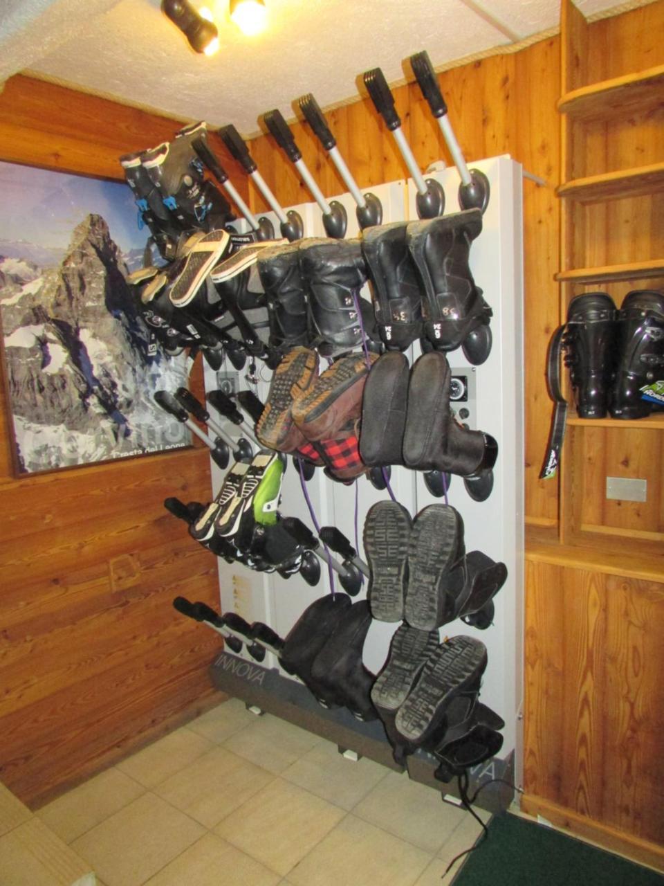 Hotel Meuble Meridiana Valtournenche Luaran gambar