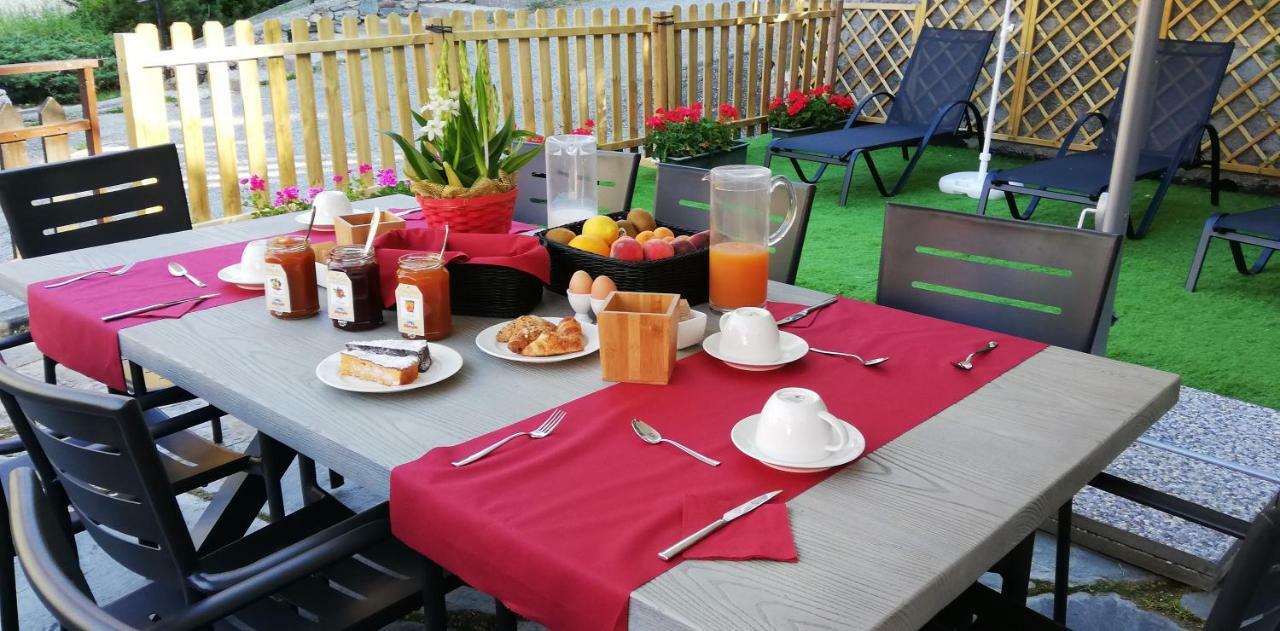Hotel Meuble Meridiana Valtournenche Luaran gambar